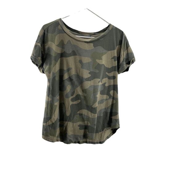 Maurices 24/7 Multi-Tone Green Camo Camouflage Short Sleeve Top Size Small - Picture 2 of 9